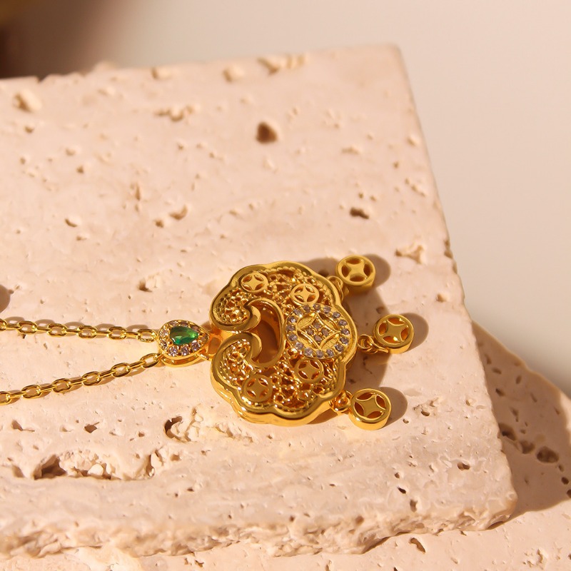 Collar con cerradura de larga  - Luxury Lifestyle Party reseña y precio